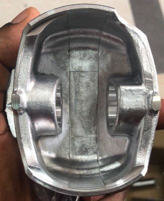 06A107065G इंजन पार्ट्स VW बोरा, स्कोडा ओक्टाविया I (1U2) के लिए पिस्टन