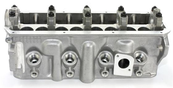 028103351A VW CARAVELLE T4 बस और EUROVAN T4 वैन के लिए सिलेंडर हेड