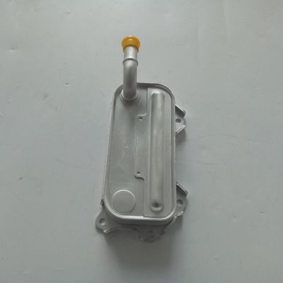 157100R011 लेक्सस के लिए इंजन पार्ट्स तेल कूलर